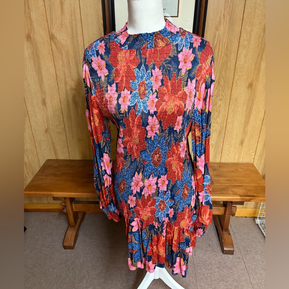 NWT Farm Rio Garden Navy Smocked Mini Dress Size M - Picture 4 of 13